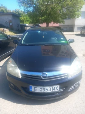 Opel Astra GTC H, снимка 2