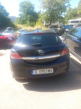 Opel Astra GTC H, снимка 4