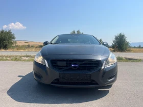 Volvo S60 2.0  - изображение 1