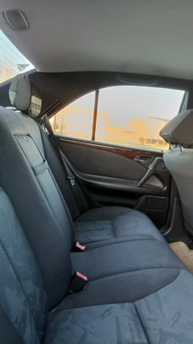 Mercedes-Benz E 200 W 210 | Mobile.bg � ����� ������ 11
