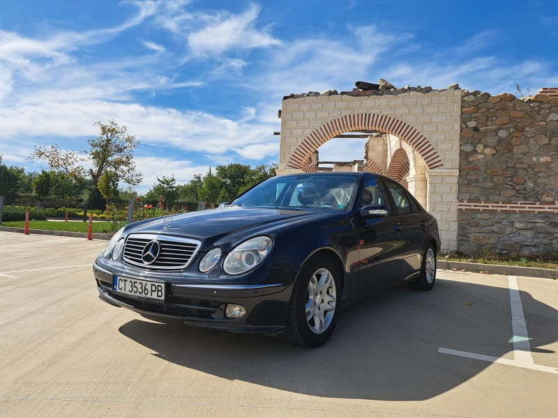 Mercedes-Benz E 270, снимка 3 - Автомобили и джипове - 47318630