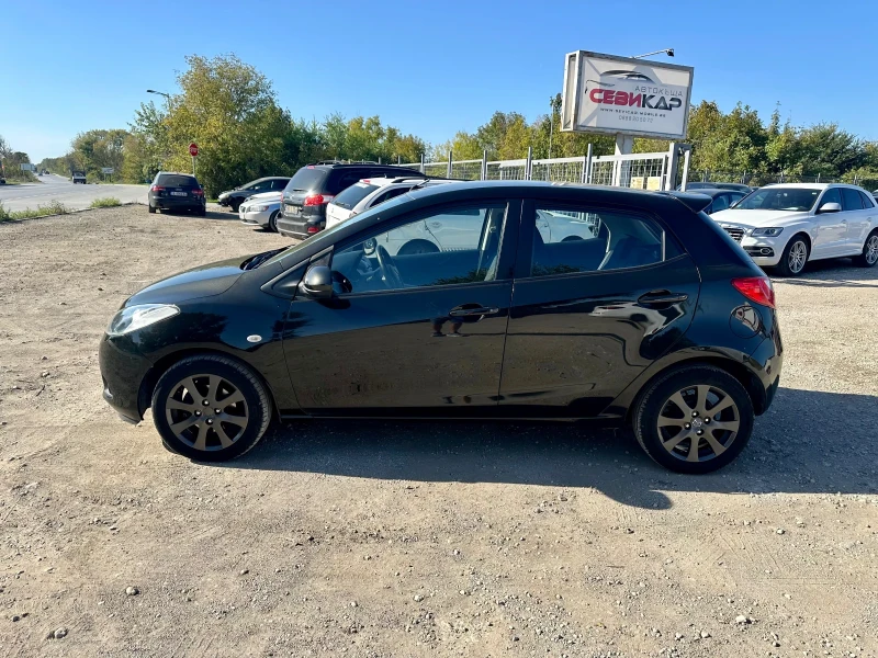 Mazda 2 1.3i, EU4, Клима!Печка! , снимка 4 - Автомобили и джипове - 47601541