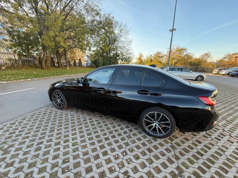 BMW 318 2 литра Black trim М, снимка 13 - Автомобили и джипове - 48558590