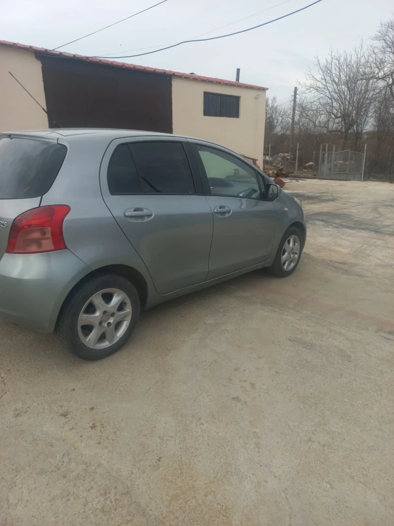 Toyota Yaris, снимка 3 - Автомобили и джипове - 49466842