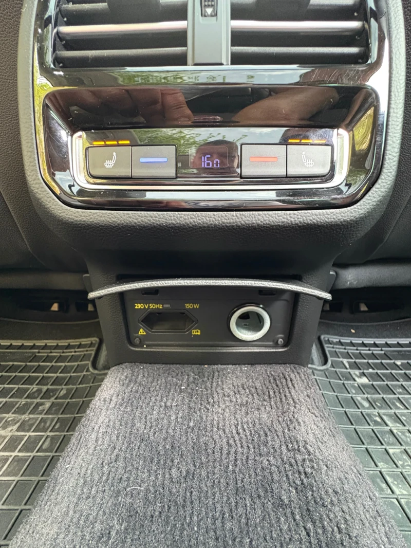 VW Passat VW Passat 2.0 Full Led, снимка 15 - Автомобили и джипове - 52622521