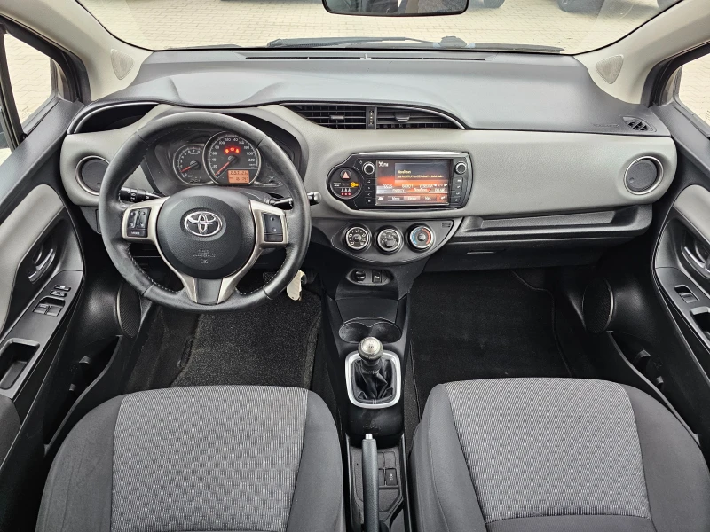 Toyota Yaris 1.0VVT-I, Евро 6, Нави, Камера, Face!, снимка 8 - Автомобили и джипове - 50083819