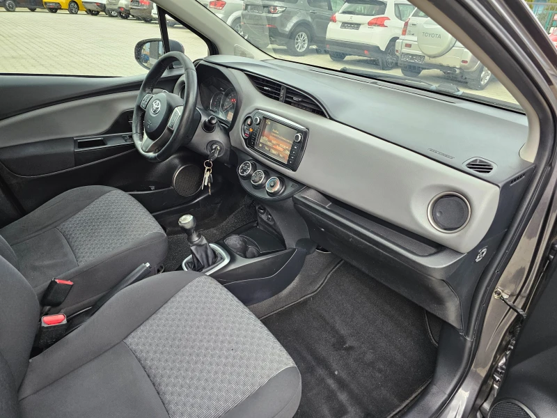 Toyota Yaris 1.0VVT-I, Евро 6, Нави, Камера, Face!, снимка 11 - Автомобили и джипове - 50083819