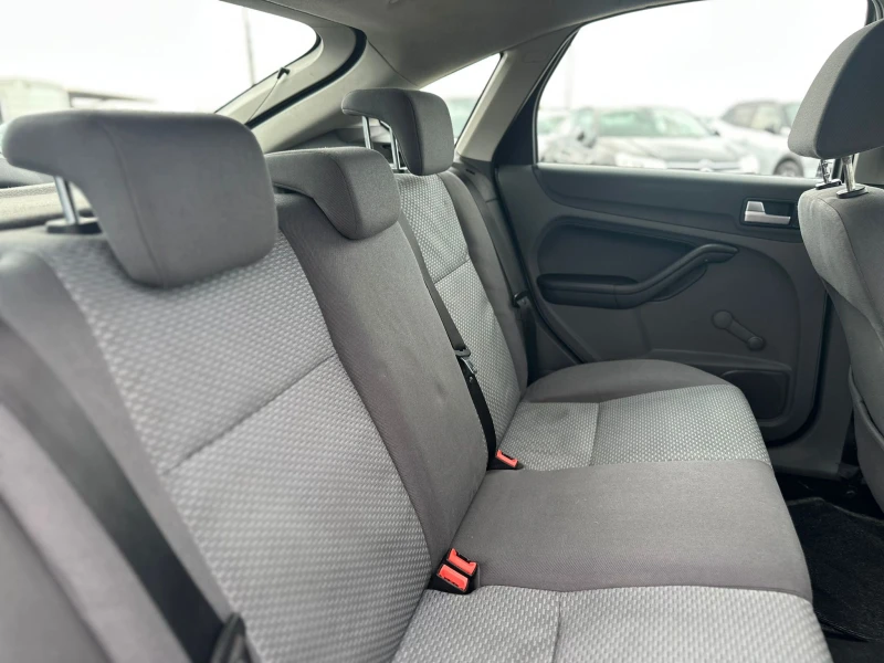 Ford Focus / 1.6 TDCI / 90 HP / EURO 4 / , снимка 11 - Автомобили и джипове - 51039511