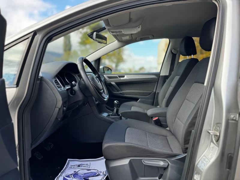 VW Sportsvan 1.6TDI/ИТАЛИЯ, снимка 9 - Автомобили и джипове - 52214115