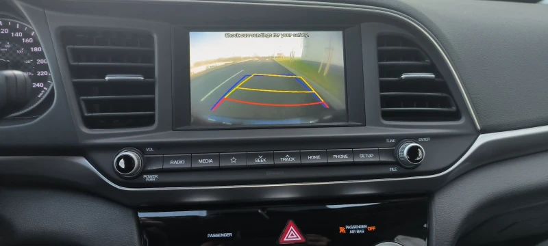 Hyundai Elantra 2.0/Led light, снимка 13 - Автомобили и джипове - 52539839