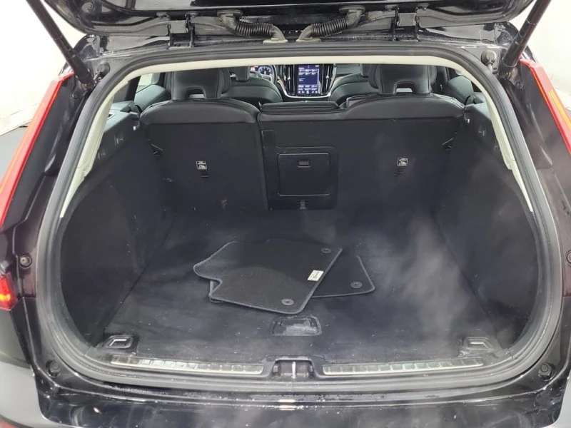 Volvo V60 * MOMENTUM * CARFAX * БЕЗ ПЪРВОНАЧАЛНА ВНОСКА, снимка 14 - Автомобили и джипове - 53145131