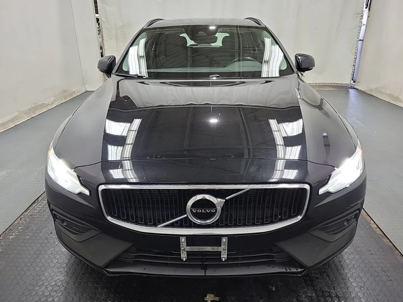 Volvo V60 * MOMENTUM * CARFAX * БЕЗ ПЪРВОНАЧАЛНА ВНОСКА, снимка 2 - Автомобили и джипове - 53145131