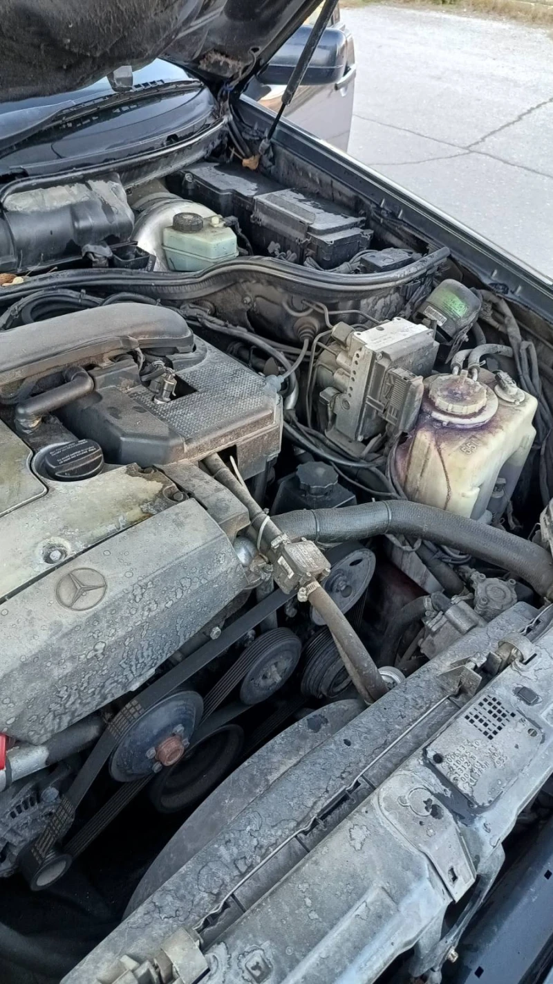 Mercedes-Benz E 200 W 210, снимка 16 - Автомобили и джипове - 53156036