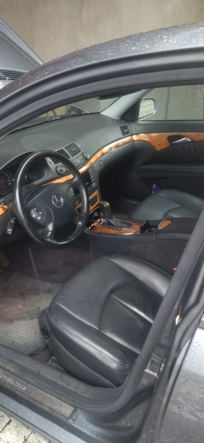 Mercedes-Benz E 200 Е200 Compresor Бензин-Метан/Фабричен, снимка 9 - Автомобили и джипове - 53298973