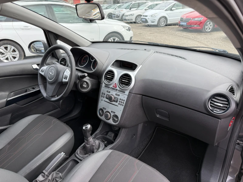 Opel Corsa 1.2i GAZOV-INJEKCION, снимка 15 - Автомобили и джипове - 53517471