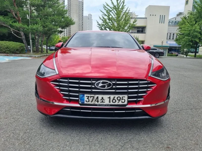 Hyundai Sonata Hybrid Premium, снимка 2 - Автомобили и джипове - 55784952