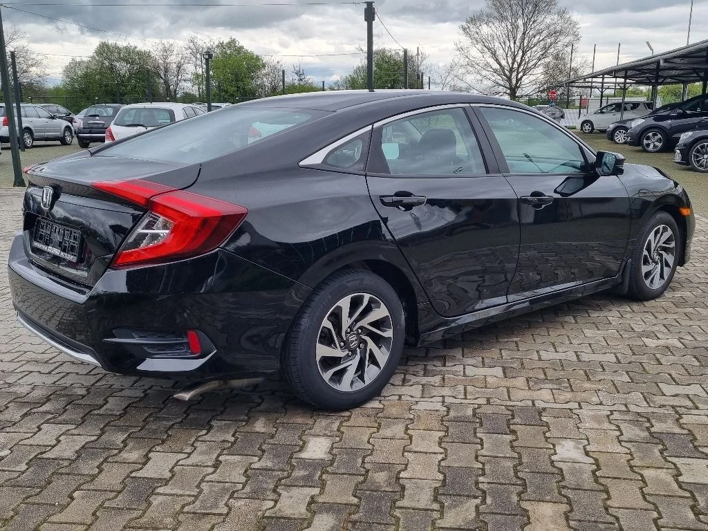 Honda Civic 2.0 бензин 157к.с - изображение 7