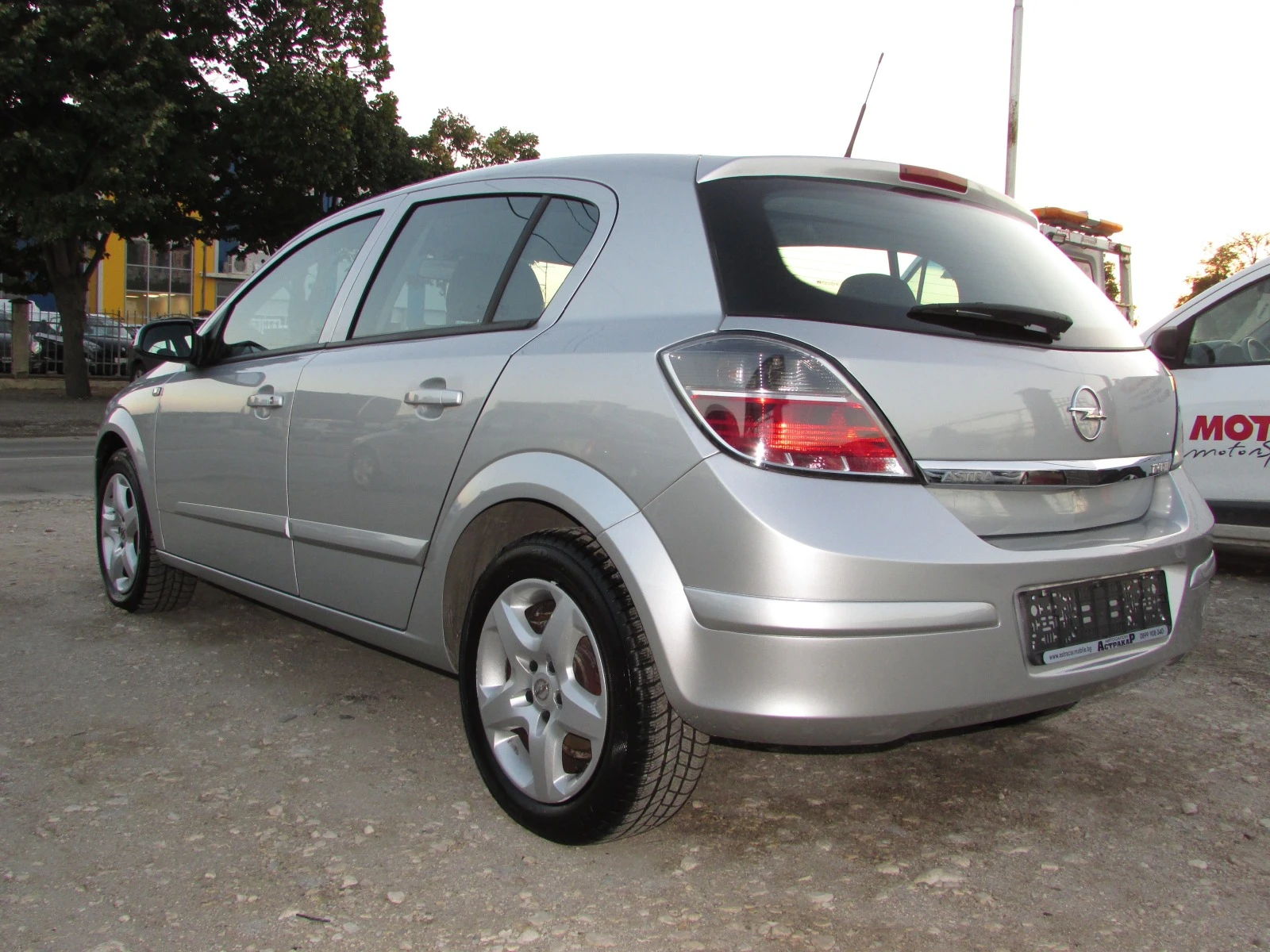 Opel Astra 1.7CDTi EURO4 - изображение 6