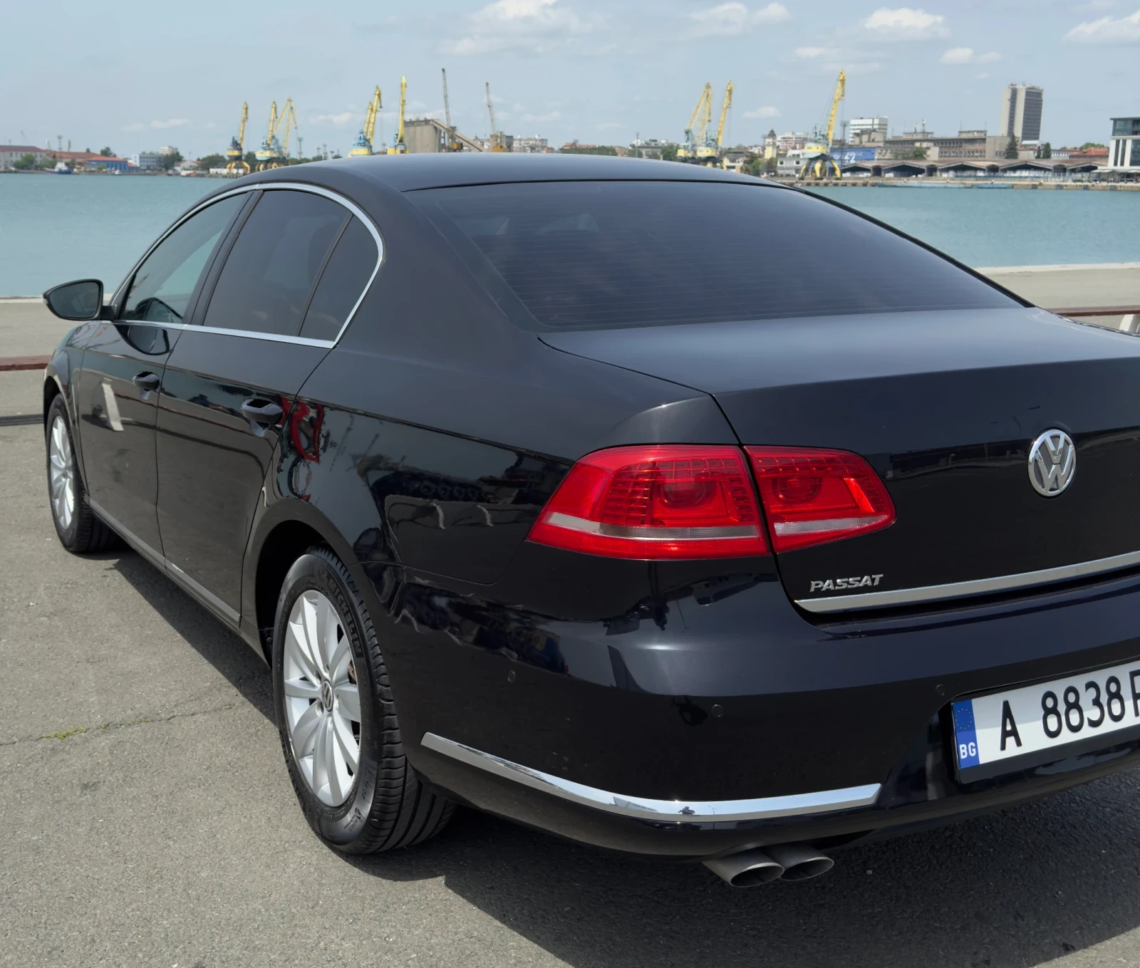 VW Passat B7 - изображение 4