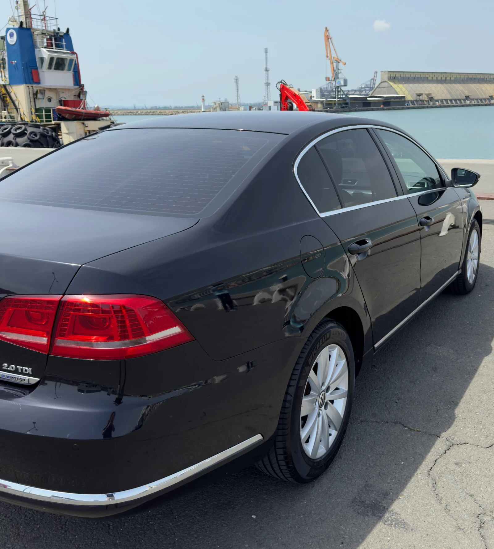 VW Passat B7 - изображение 6