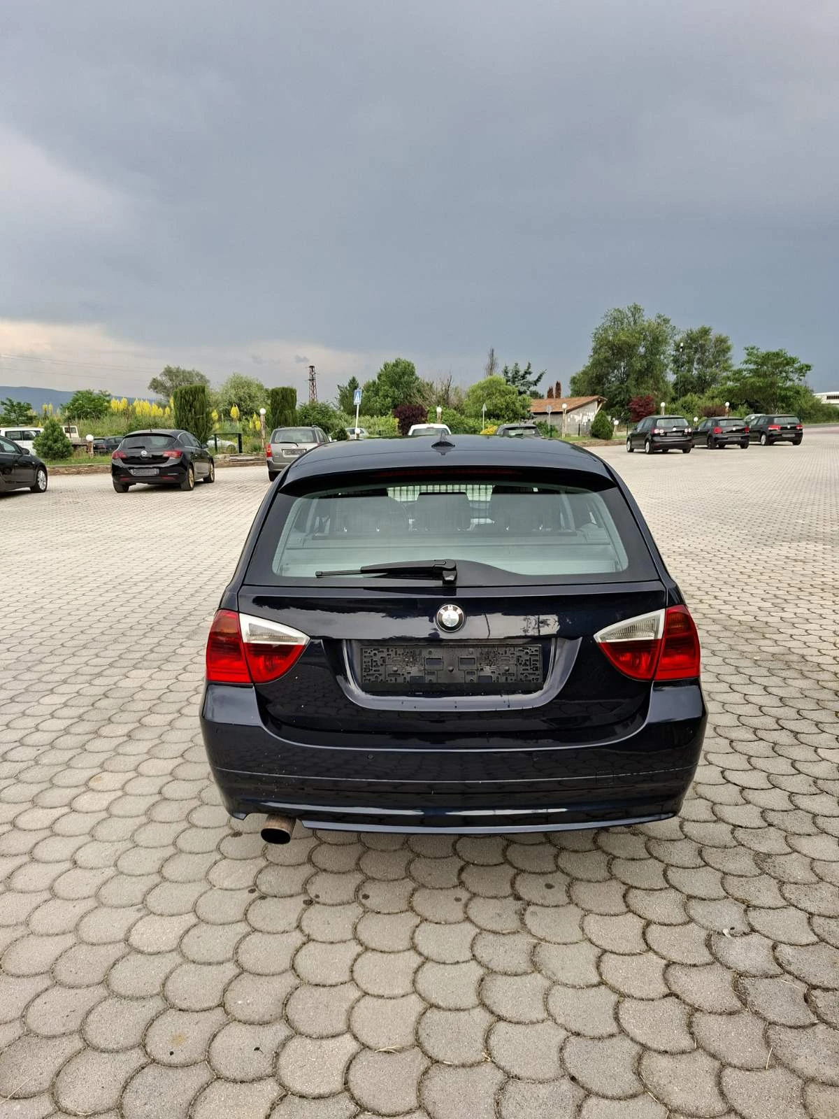 BMW 320  - изображение 4