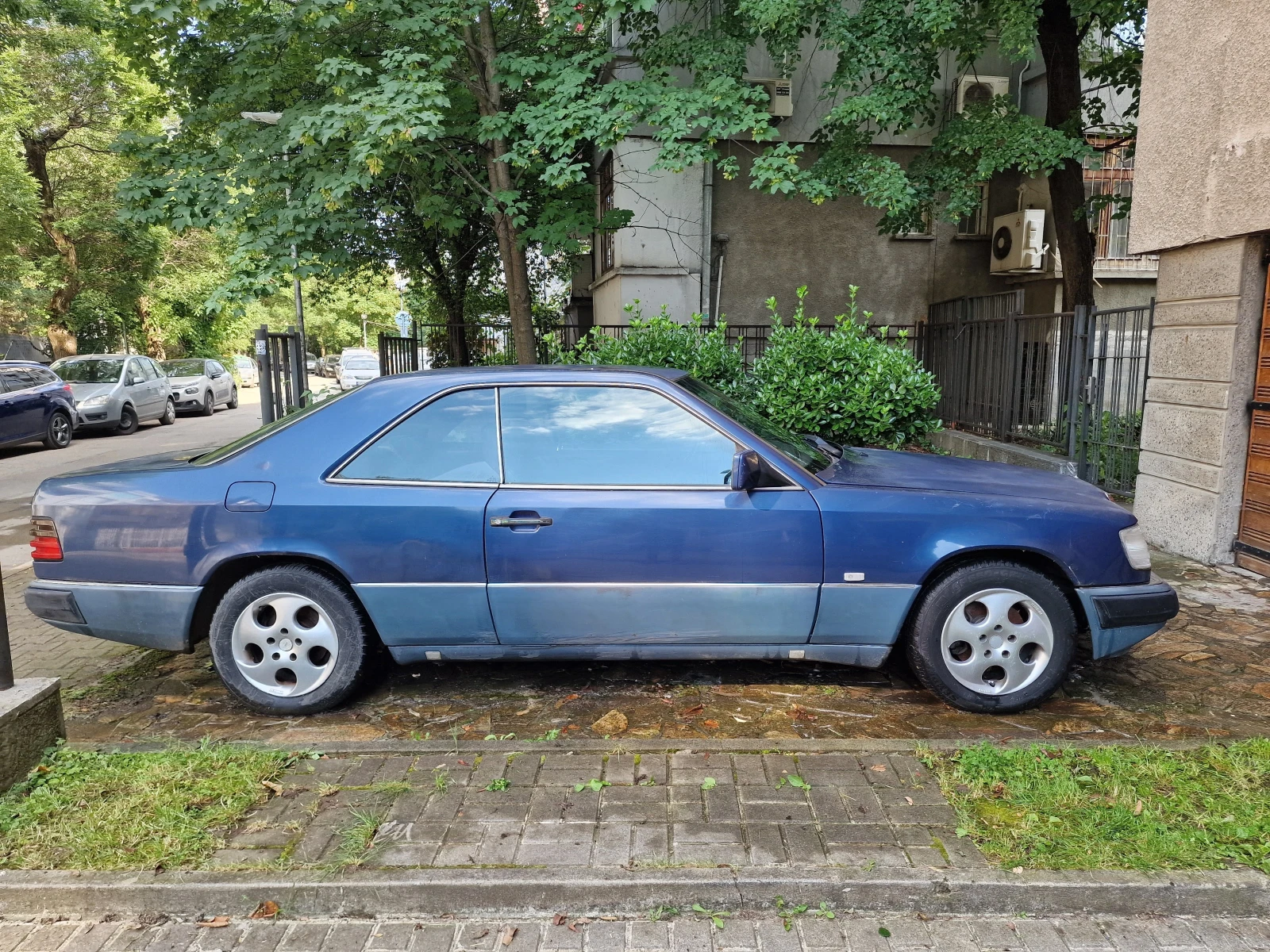 Mercedes-Benz 124  - изображение 4