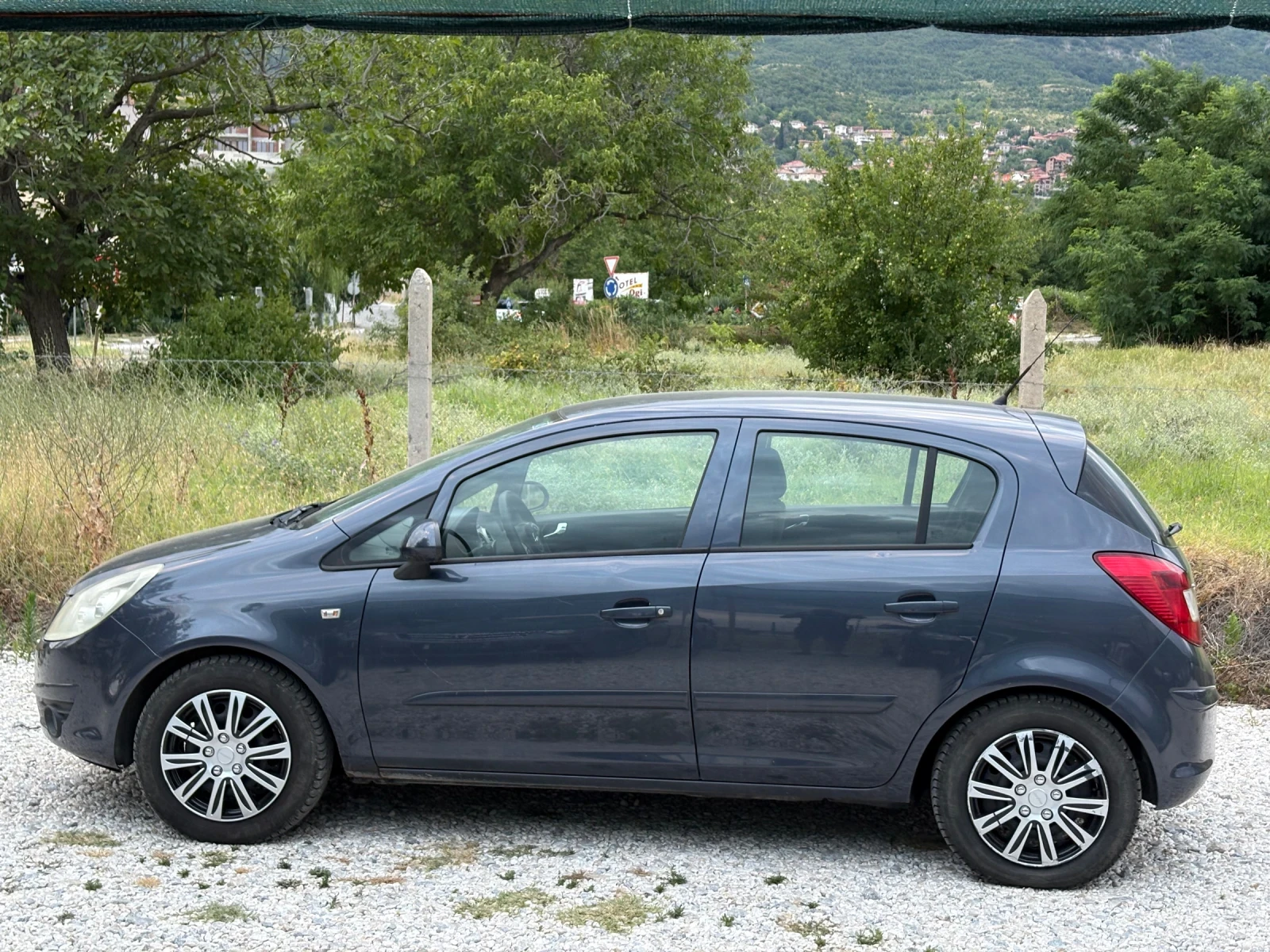 Opel Corsa 1.2i 80 ps - изображение 6