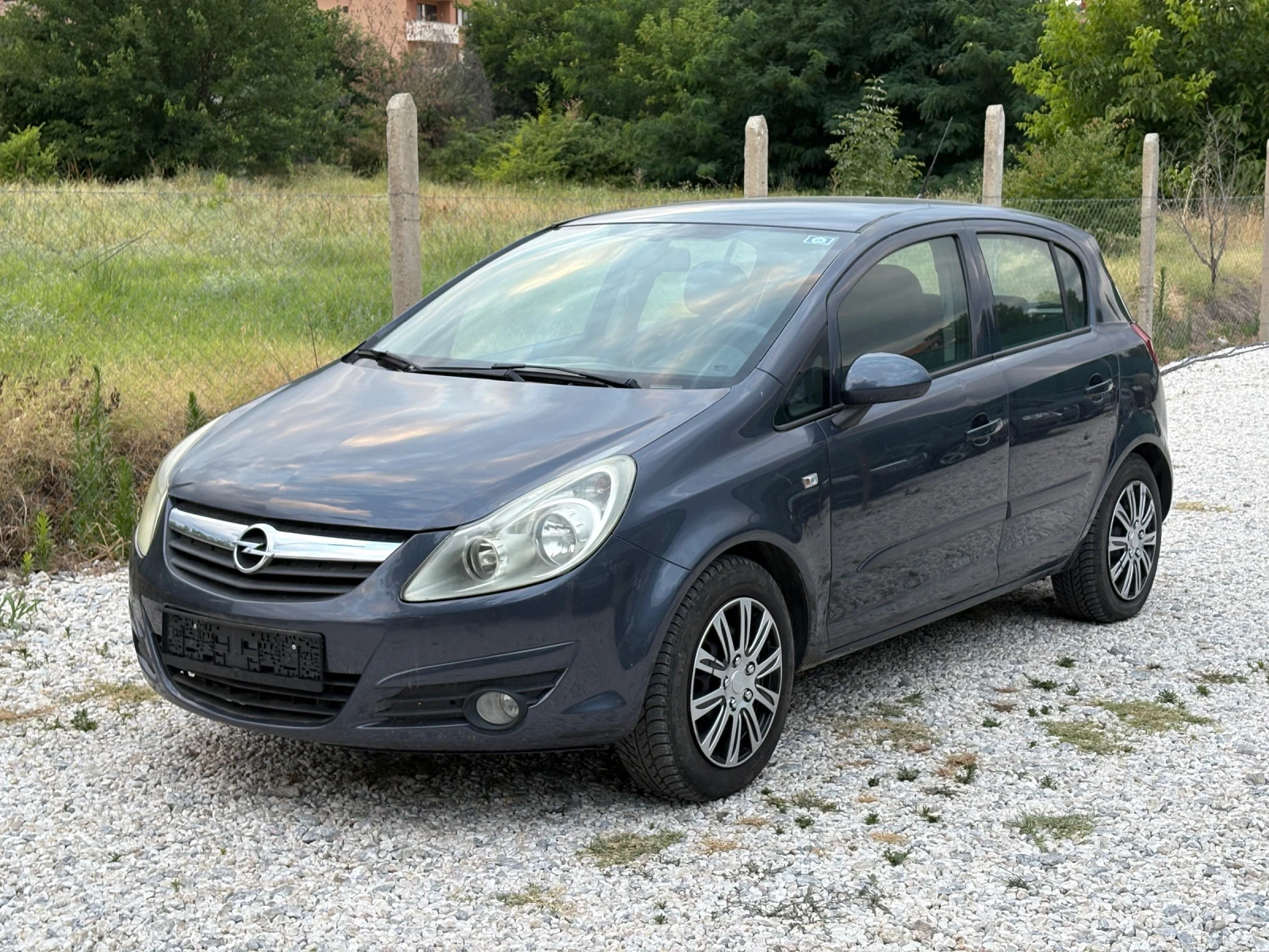 Opel Corsa 1.2i 80 ps - изображение 2