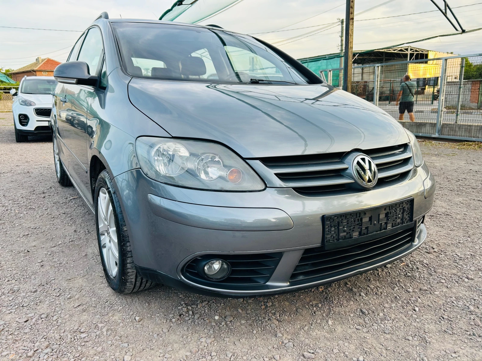 VW Golf Plus 1.9tdi НОВА???? - изображение 3