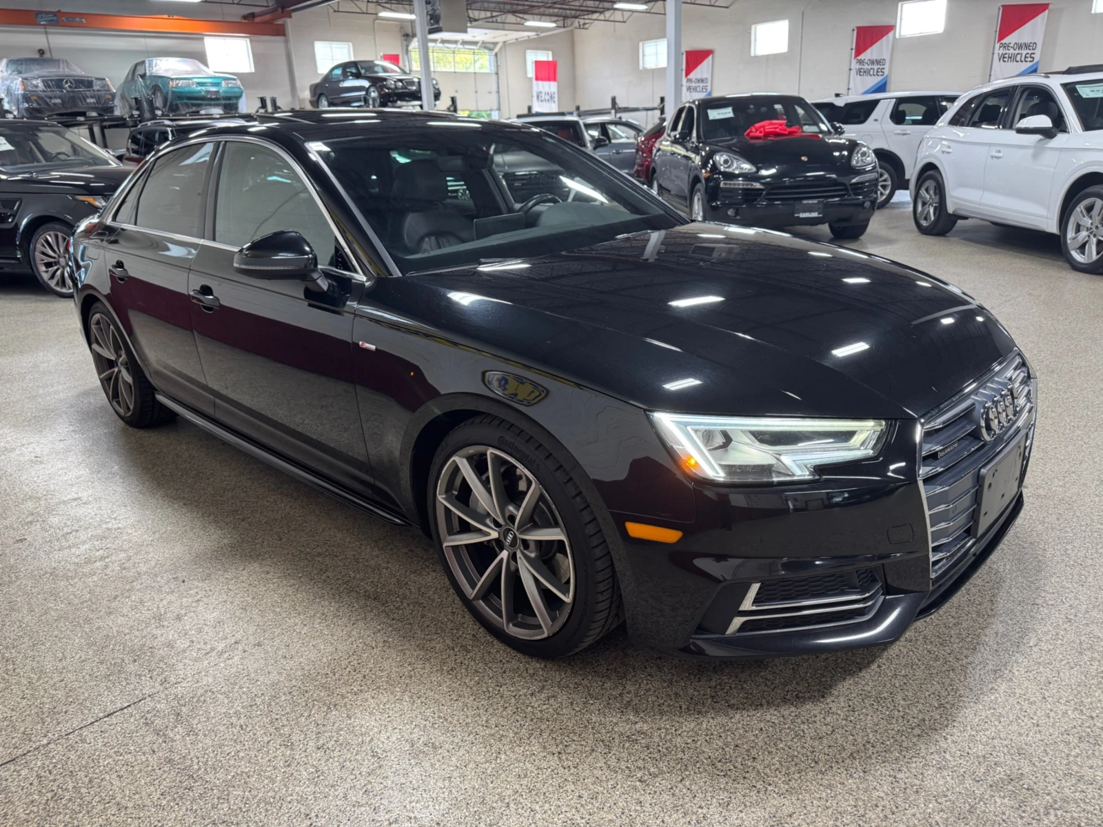 Audi A4 2.0 TFSI Quattro / Technik / 360 / BANG & Olufsen - изображение 5