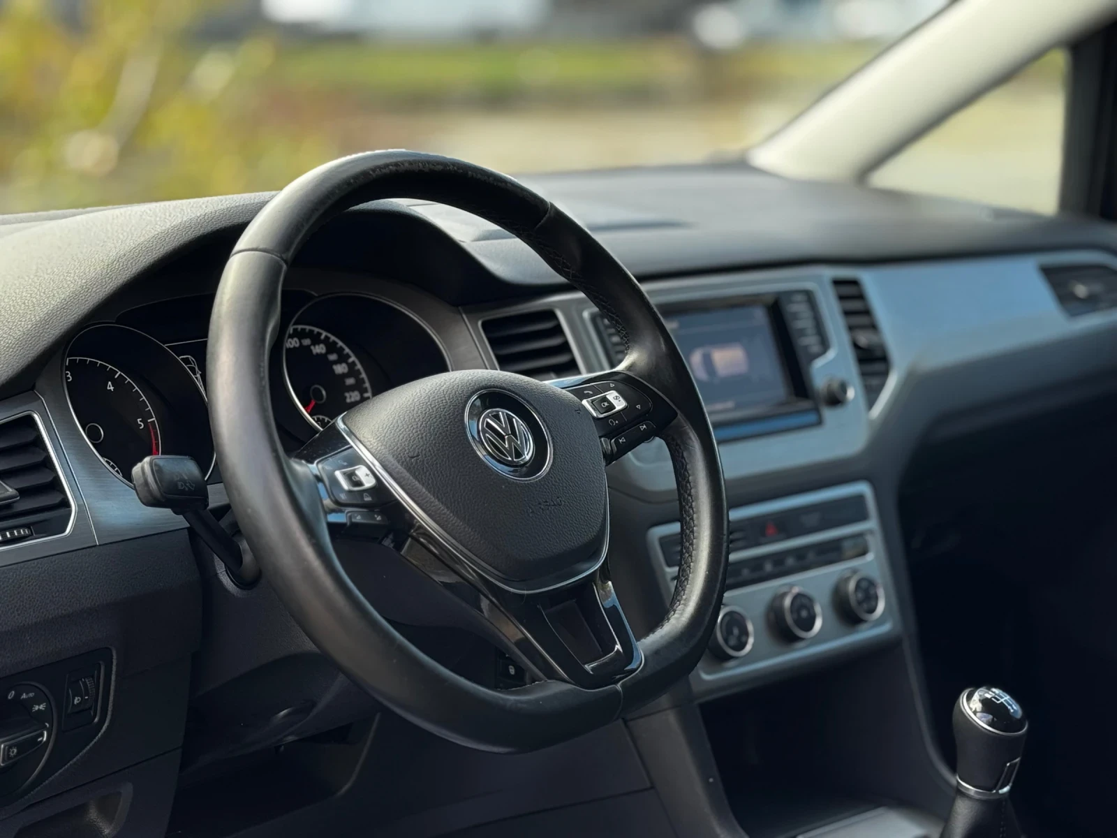 VW Sportsvan 1.6TDI/ | Mobile.bg   12