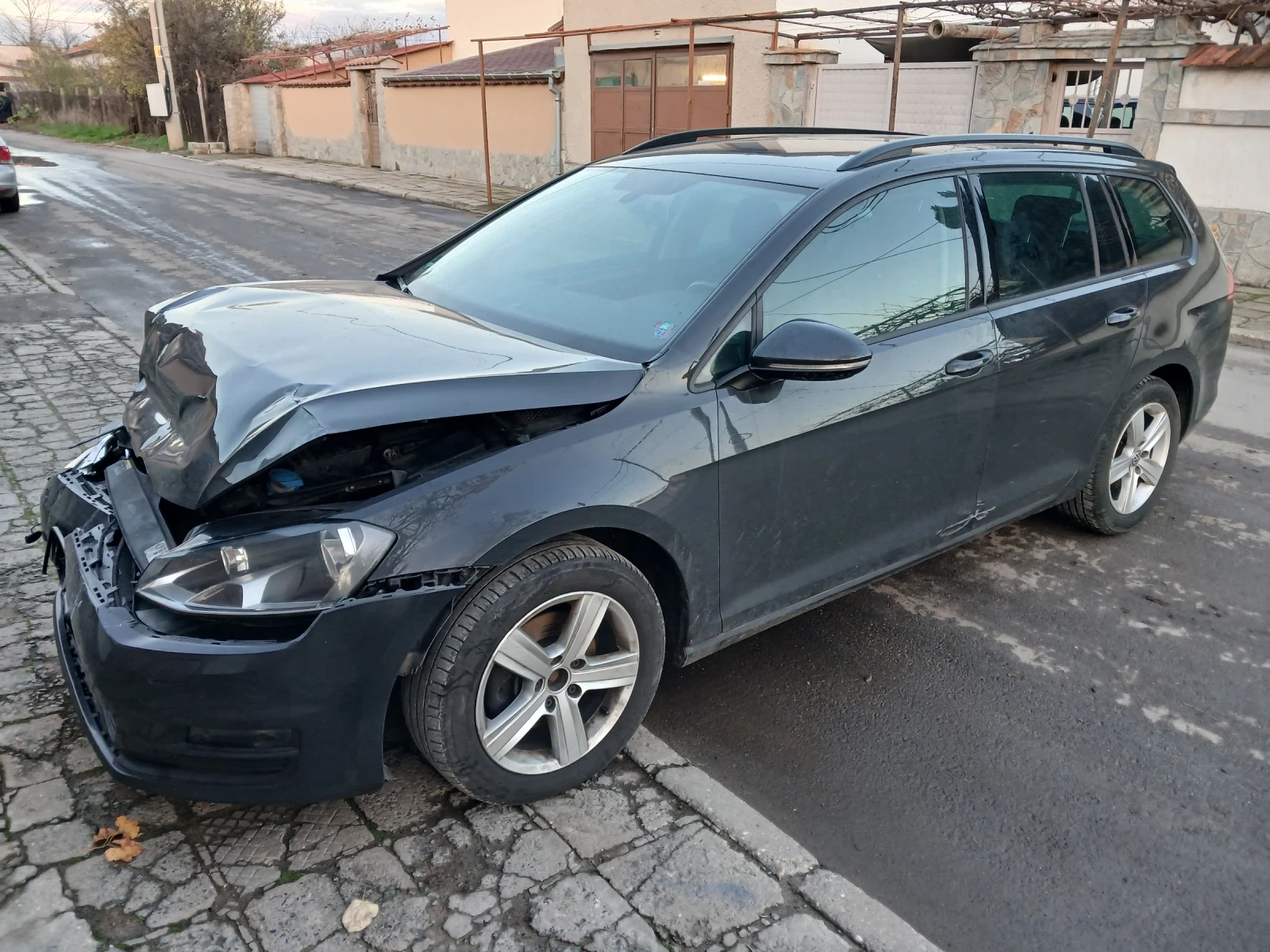 VW Golf Golf 7 1.6 TDI.  NAVI | Mobile.bg � ����������� 1