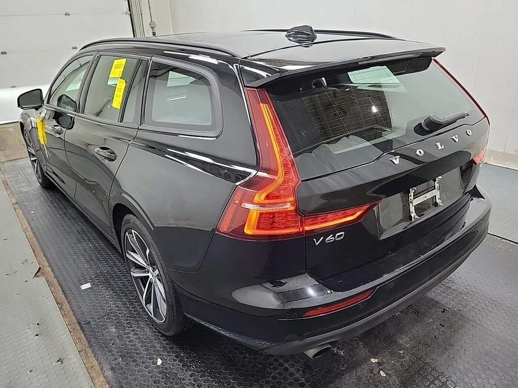 Volvo V60 * MOMENTUM * CARFAX * БЕЗ ПЪРВОНАЧАЛНА ВНОСКА - изображение 6