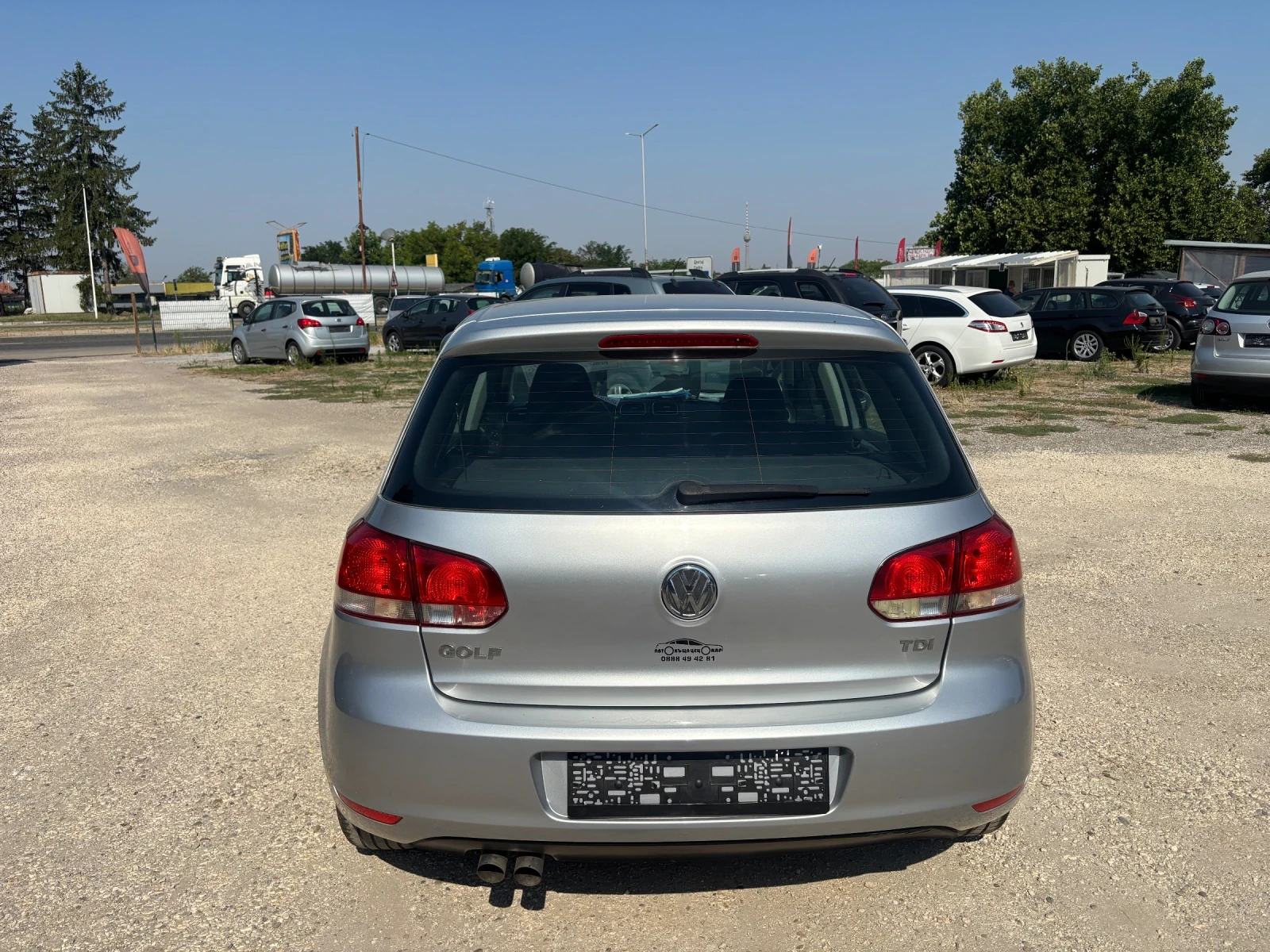 VW Golf 2010+ 2.0TDI+ 110кс+ ПЬЛНА С.ИСТОРИЯ-КАТО НОВ, снимка 5 - Автомобили и джипове - 53431936