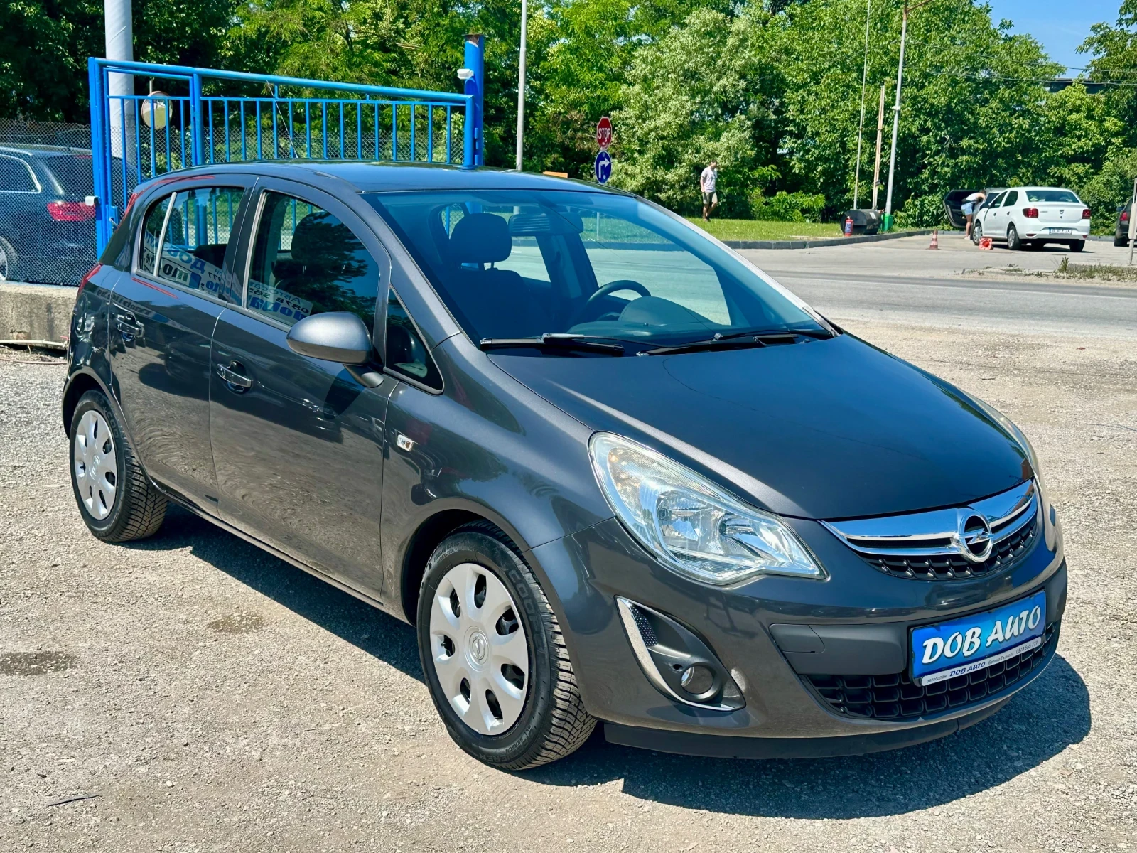 Opel Corsa 1.2i GAZOV-INJEKCION, снимка 7 - Автомобили и джипове - 53517471