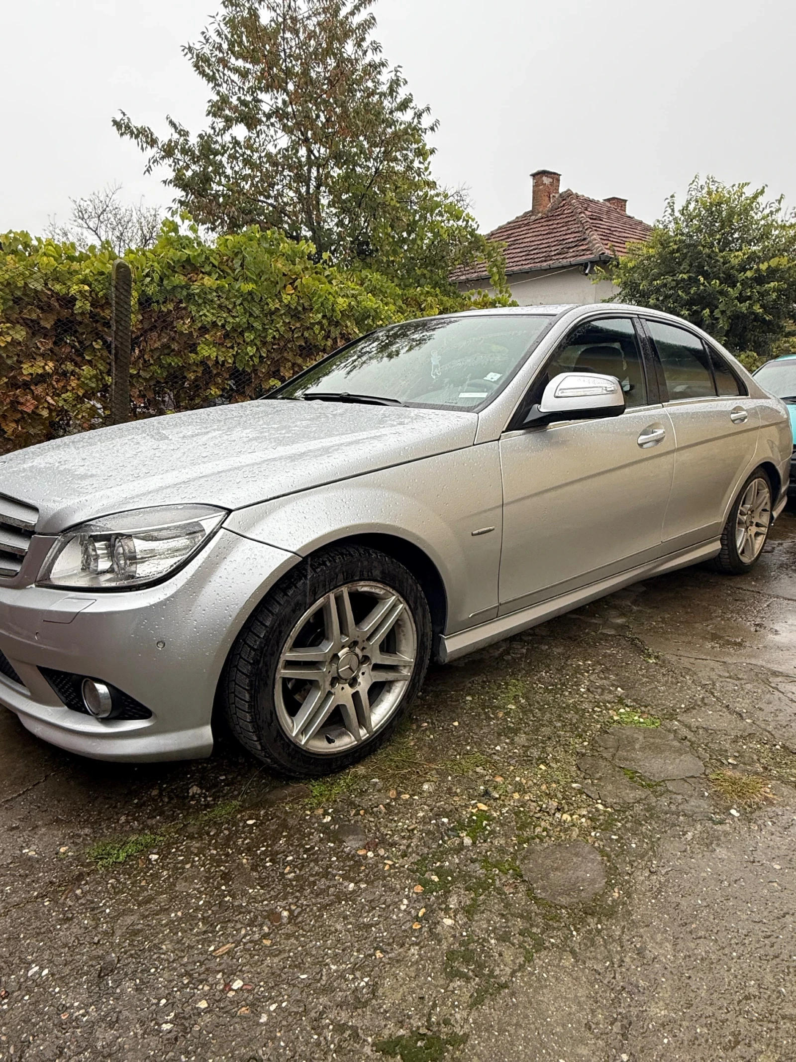 Mercedes-Benz C 220 AMG - изображение 5