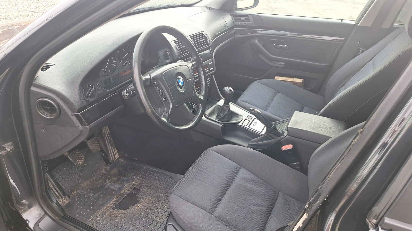 BMW 525, снимка 3 - Автомобили и джипове - 55184943