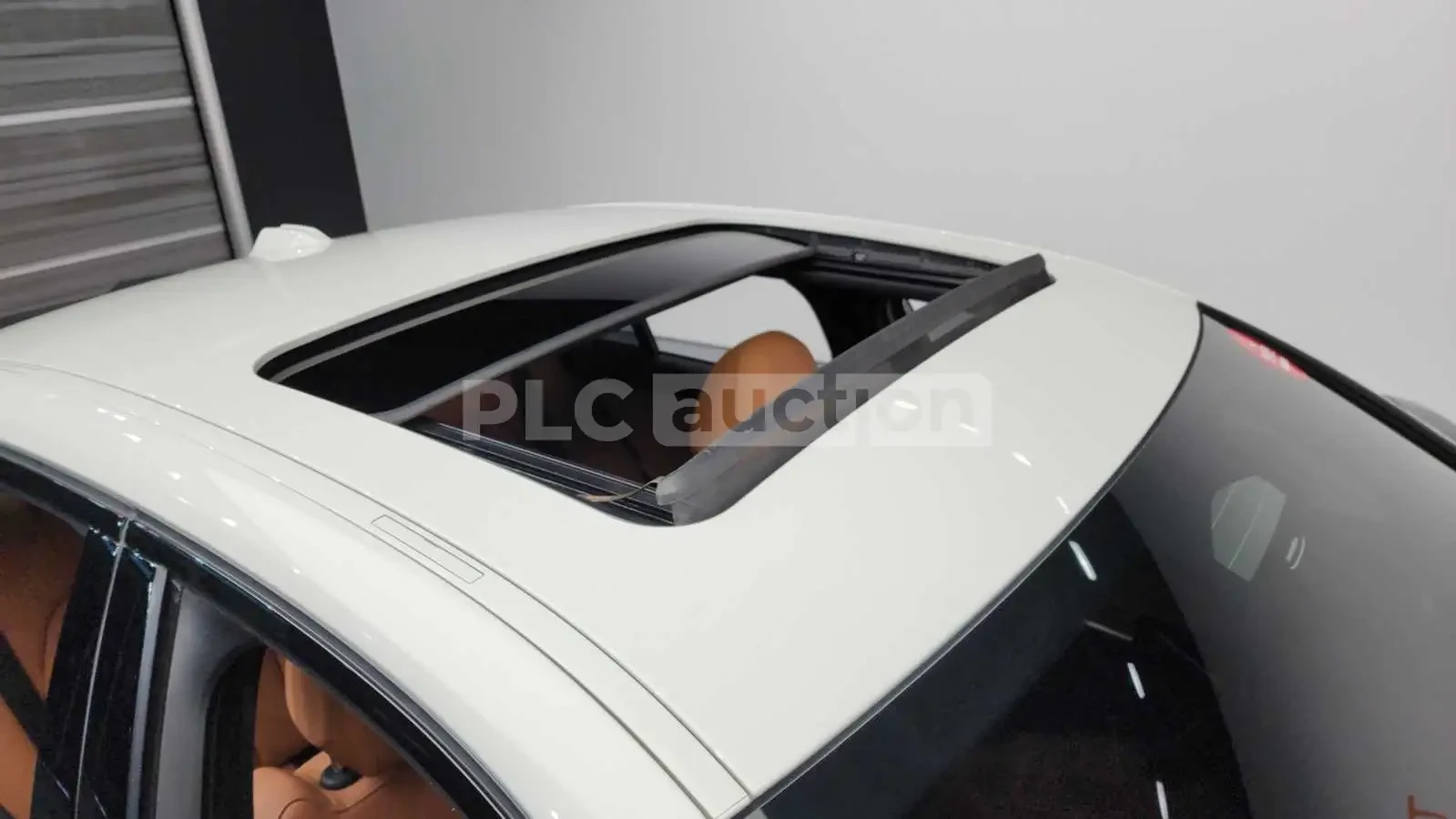 BMW 320 2025* B48* M-PACK* 8ZF* FACELIFT* HEAD-UP* КРАЙНА , снимка 16 - Автомобили и джипове - 53965315