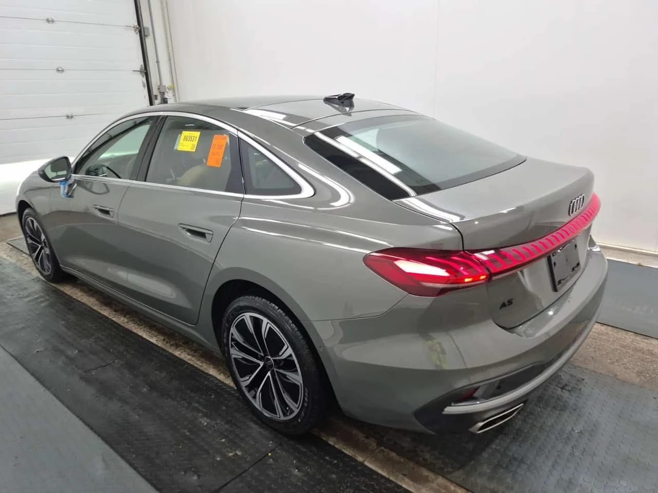 Audi A5 * 2.0 TFSI QUATTRO * CARFAX * ЦЕНА ДО БГ, снимка 5 - Автомобили и джипове - 54042705