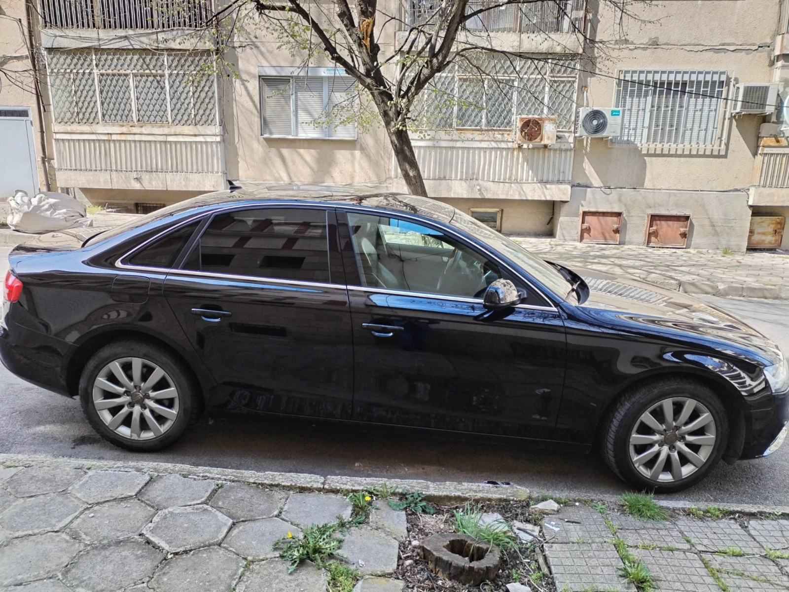 Audi A4, снимка 2 - Автомобили и джипове - 54124382