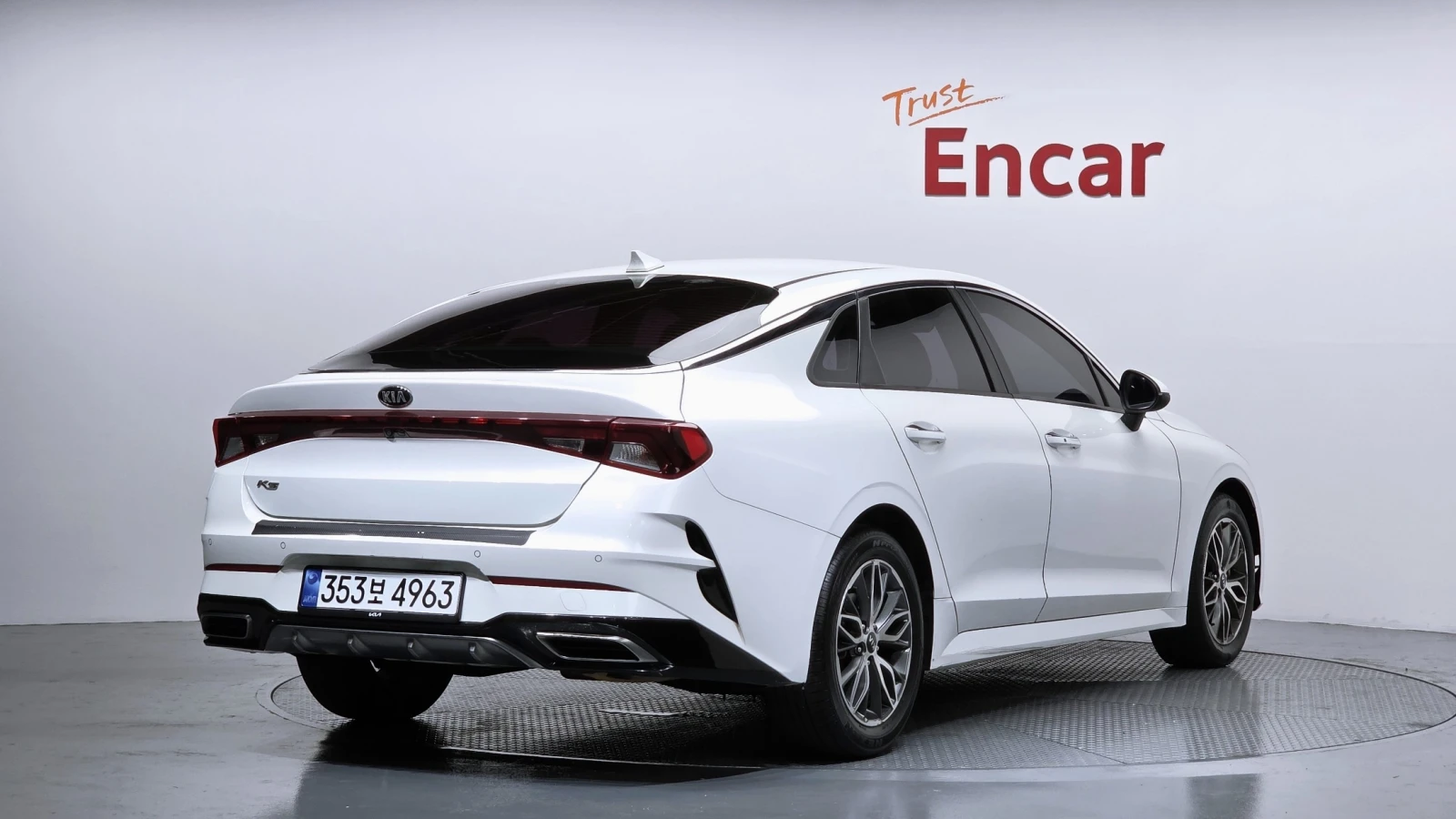 Kia K5 2.0 Trendy | LED | NAVI | CAMERA | Mobile.bg � ����������� 2