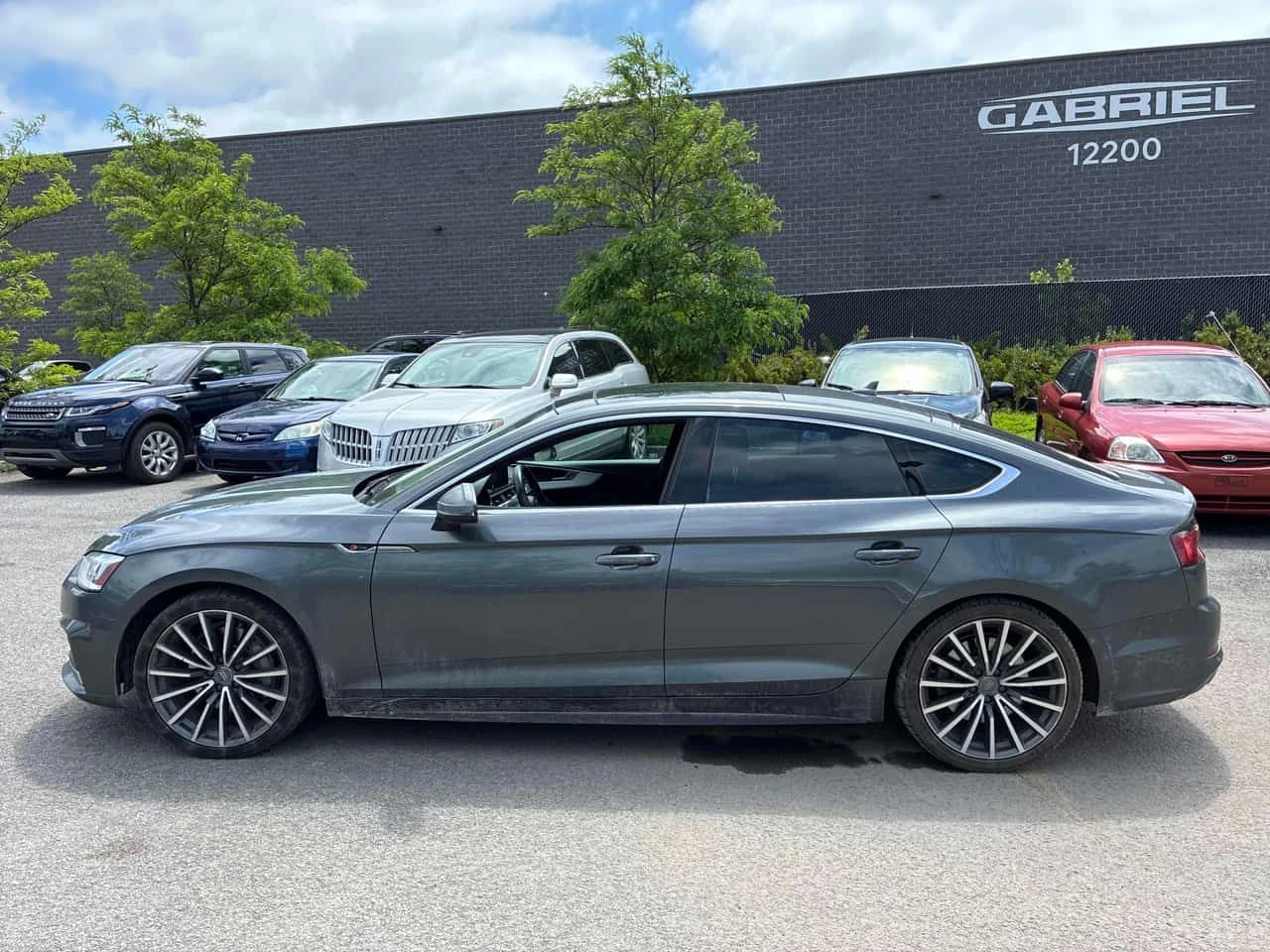 Audi A5  Technik / 360 / B&O / КЛИП НА МОТОРА , снимка 2 - Автомобили и джипове - 54920013