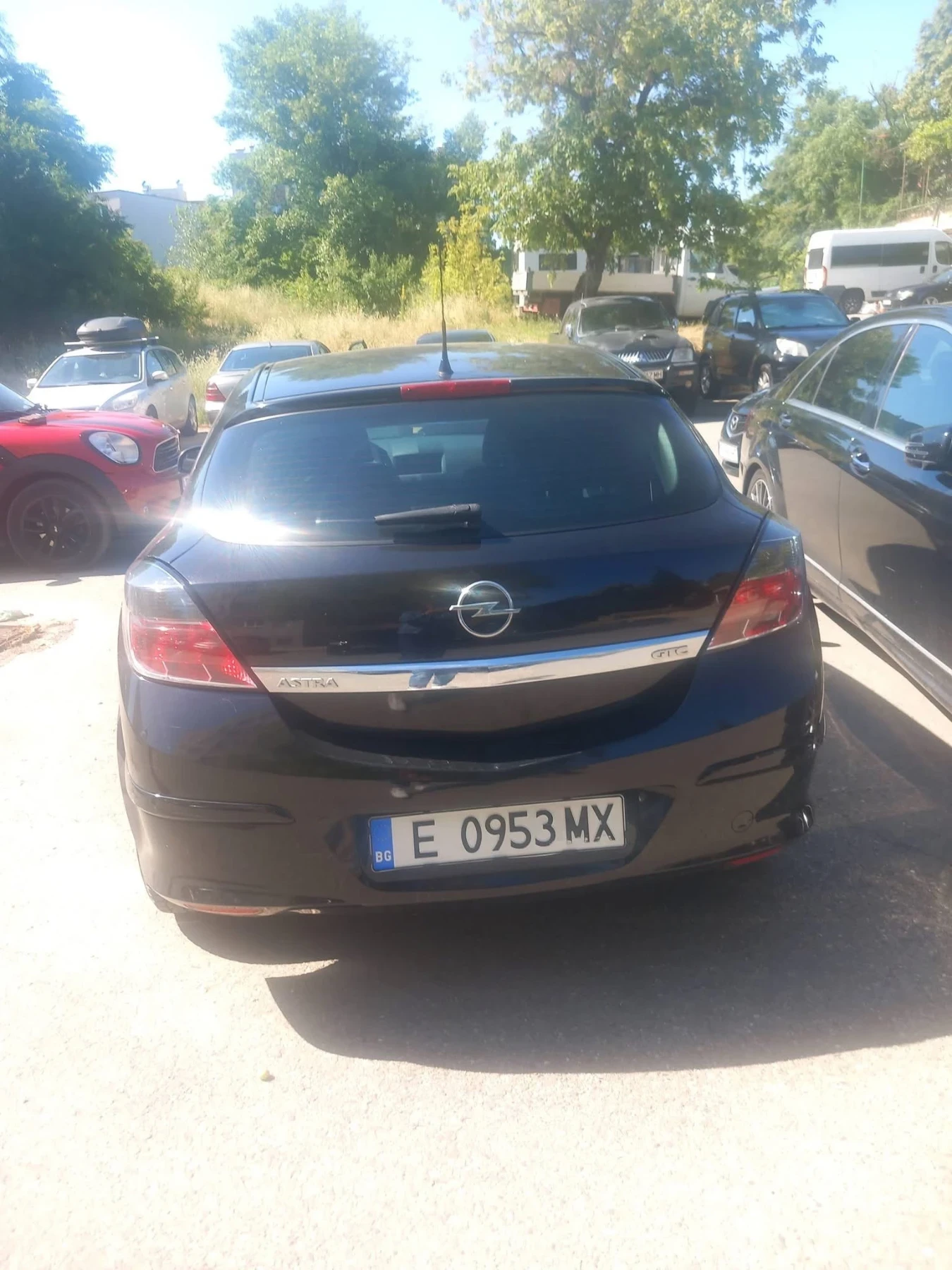 Opel Astra GTC H, снимка 4 - Автомобили и джипове - 54960112
