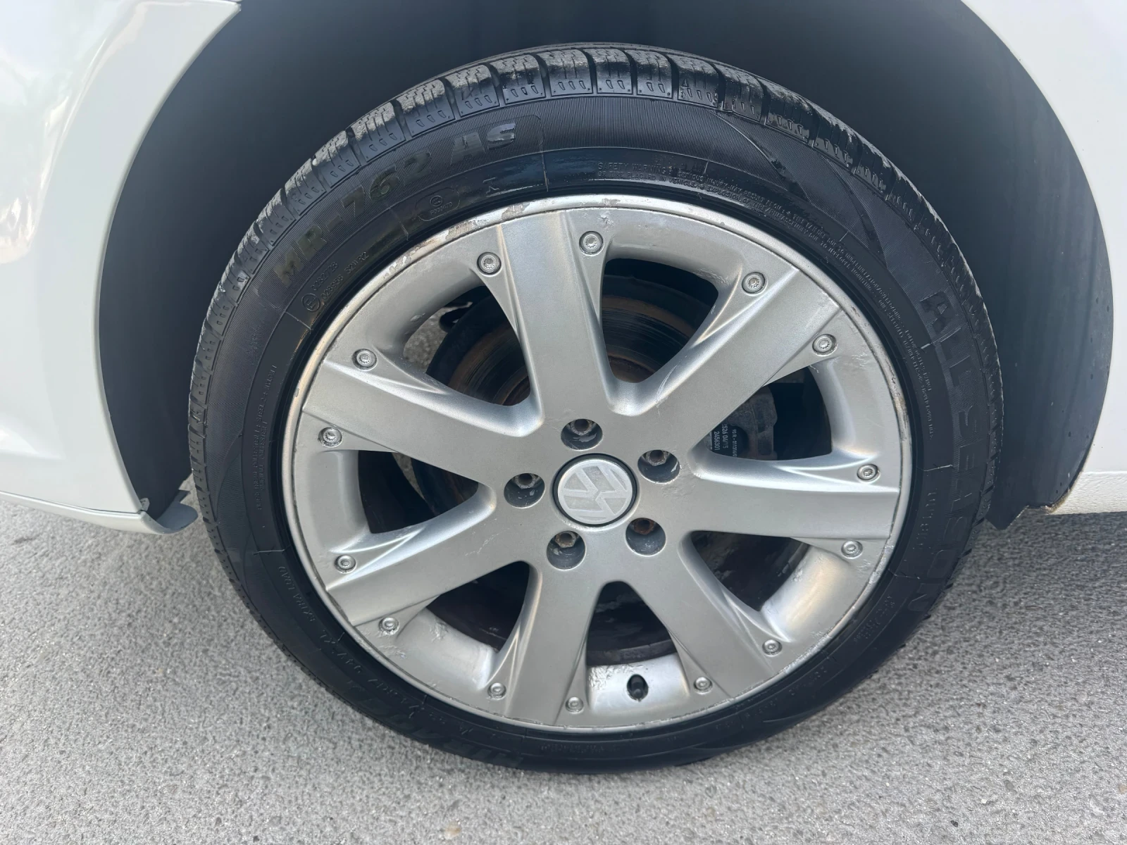 VW Touran 1600-105 tdi dsg 7 m���� ���� | Mobile.bg � ����������� 12