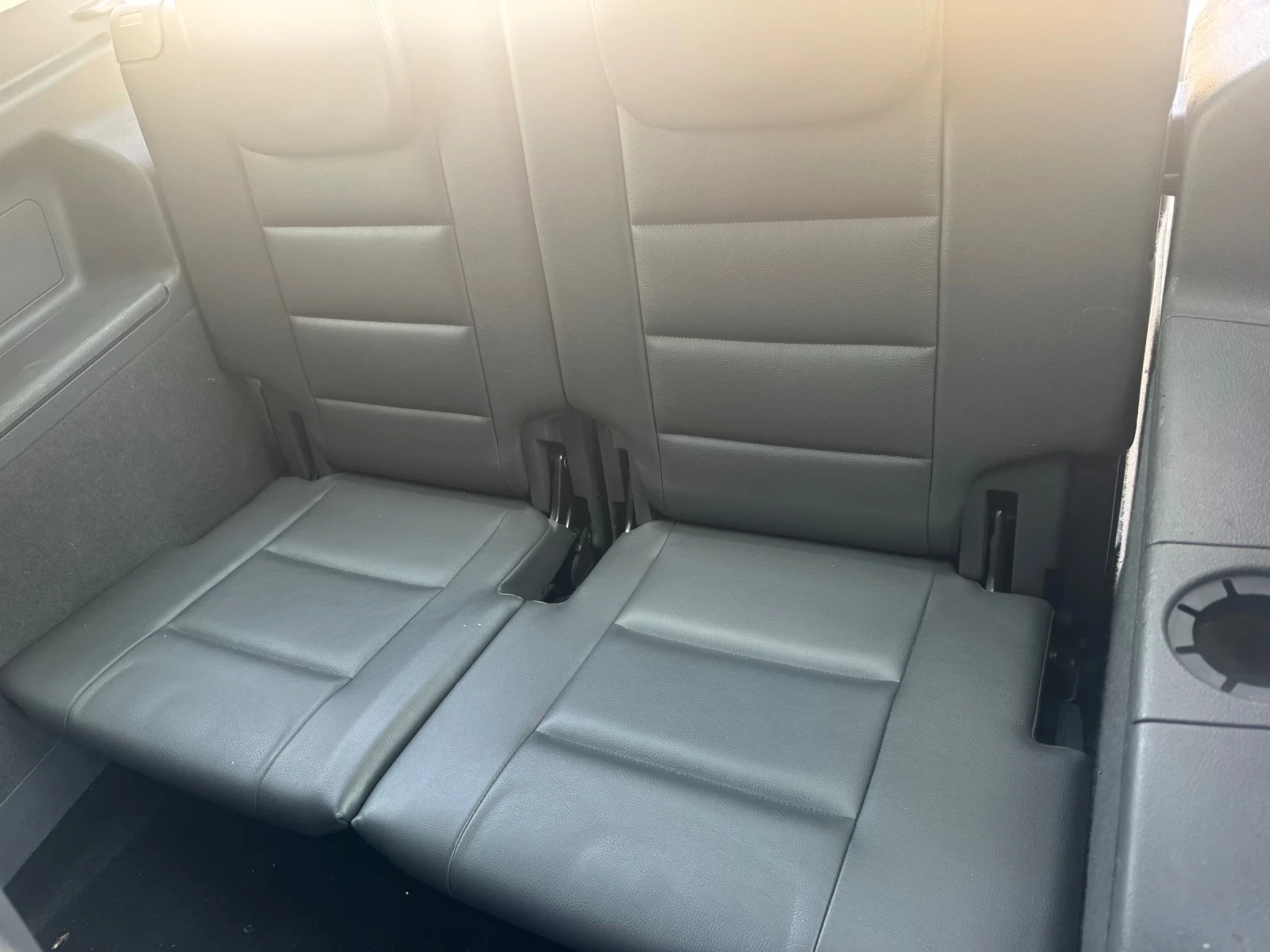 VW Touran 1600-105 tdi dsg 7 m���� ���� | Mobile.bg � ����������� 11