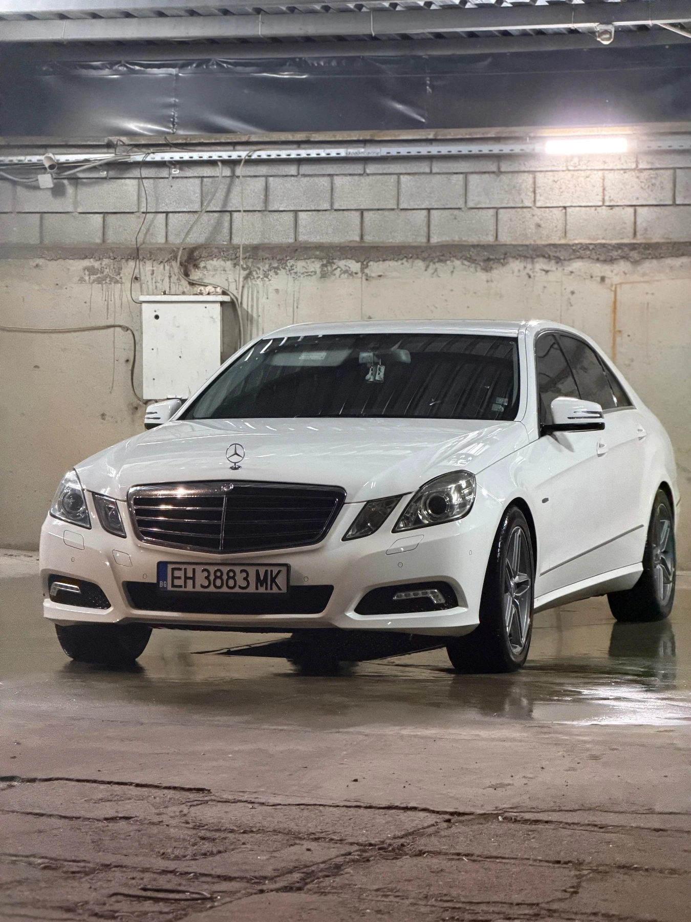 Mercedes-Benz E 350, снимка 3 - Автомобили и джипове - 55892533