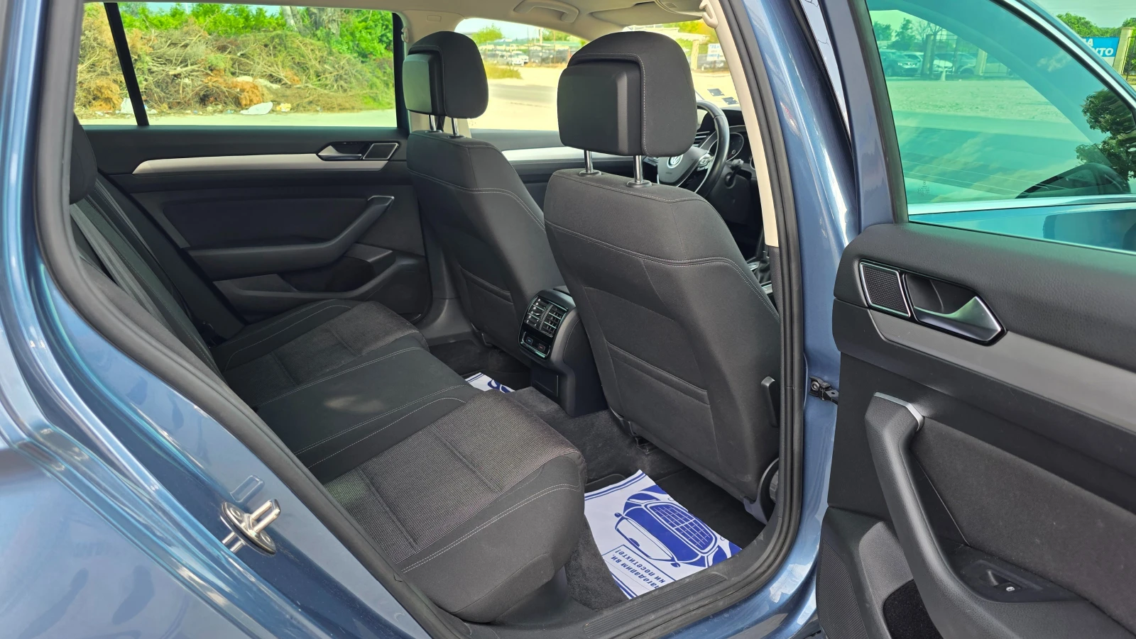 VW Passat R-LINE, снимка 10 - Автомобили и джипове - 55982600
