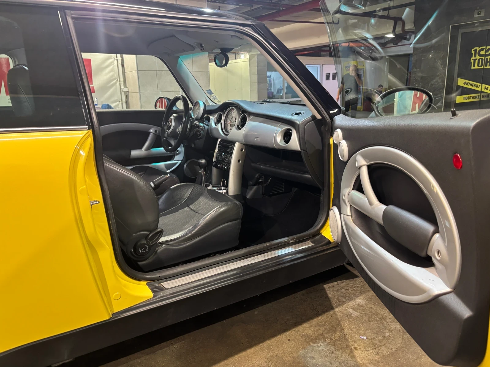 Mini Cooper, снимка 8 - Автомобили и джипове - 56363443
