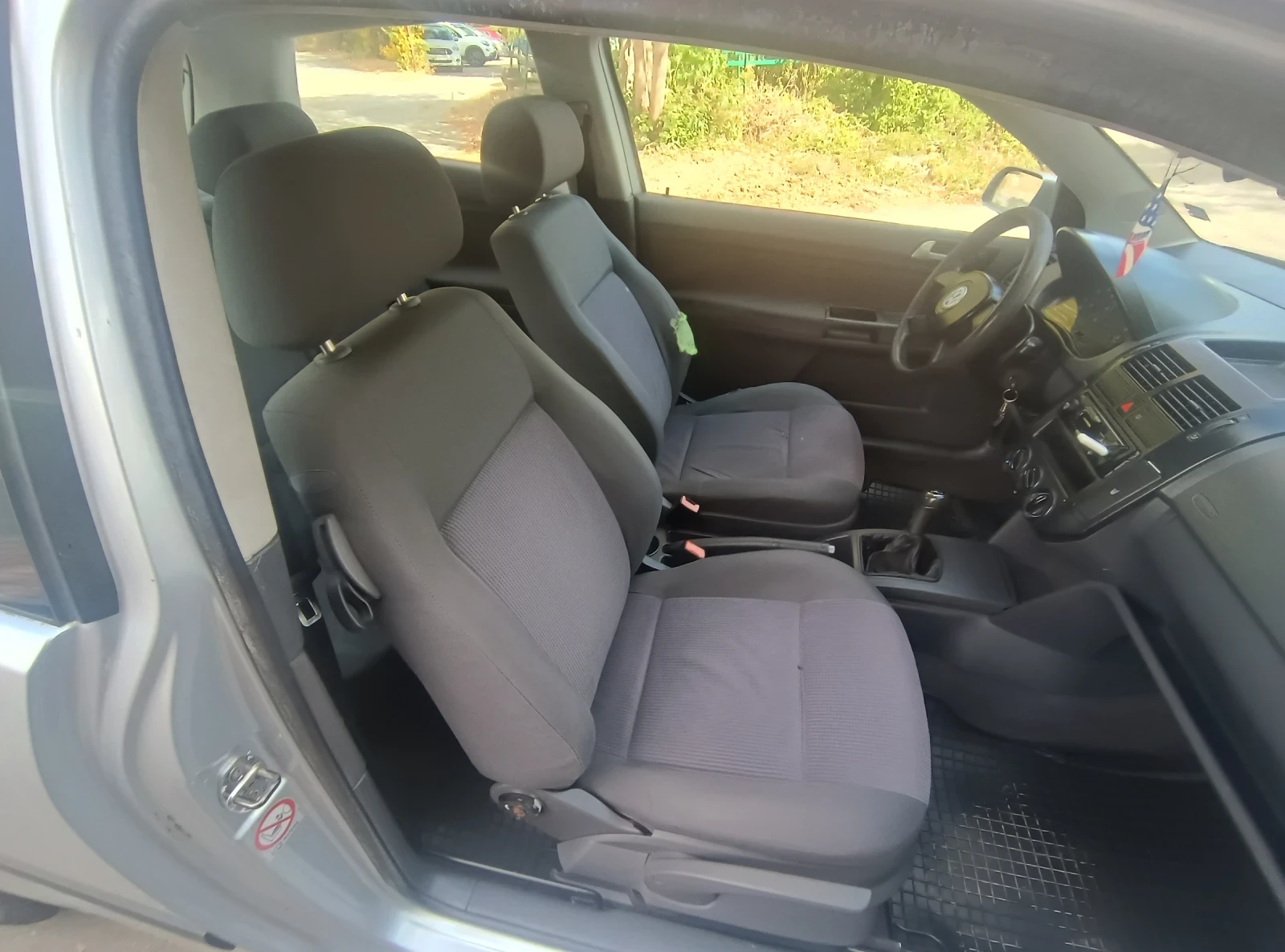 VW Polo 1.2 бензин , снимка 8 - Автомобили и джипове - 56429862
