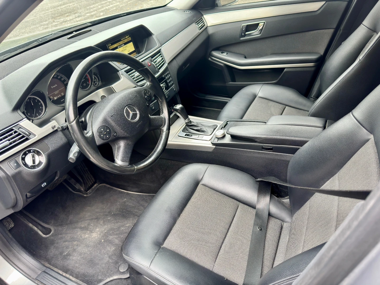 Mercedes-Benz E 220 2.2 170, снимка 8 - Автомобили и джипове - 56747038